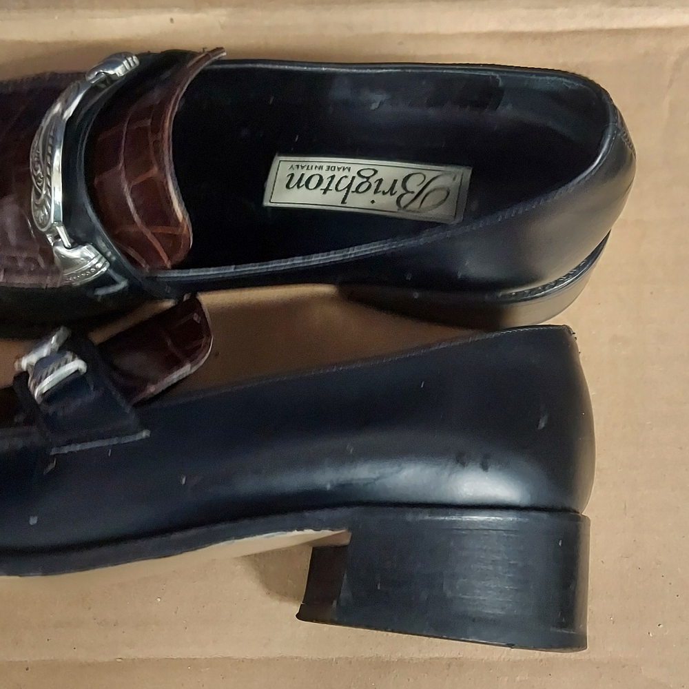 Brighton decorative penny loafers 100% leather silver chain accent